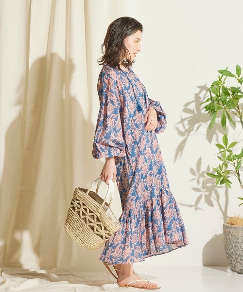 LIPSTAR（リップスター）の「ペイズリー柄ワンピース（ワンピース・レディース・ブルー系その他/ベージュ系その他・M）」の12枚目の写真