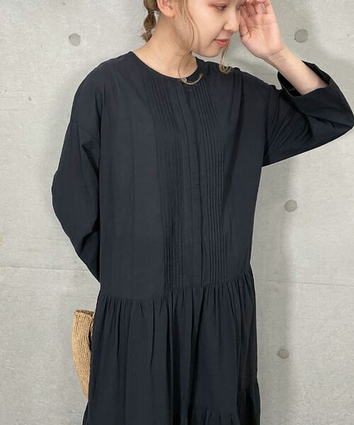 fredy repit（フレディレピ）の「ピンタックティアードワンピース（ワンピース・レディース・ブラック/イエロー/ミント・38）」の12枚目の写真