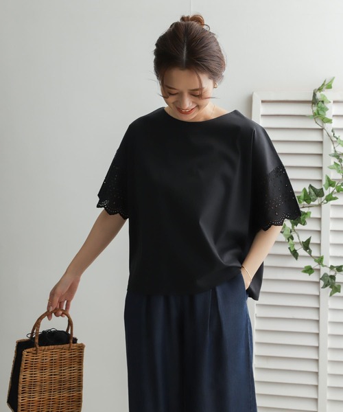 URBAN RESEARCH DOORS（アーバンリサーチドアーズ）の「レーススリーブプルオーバー（Tシャツ/カットソー・レディース・ブラック/オフホワイト・ONE）」の16枚目の写真