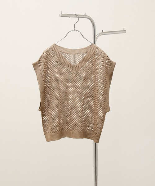 Chillfar（チルファー）の「ざっくり2wayニットベスト（ベスト・レディース・ブラック/アイボリー/カーキブラウン/ライトイエロー/グレイッシュベージュ・FREE）」の8枚目の写真