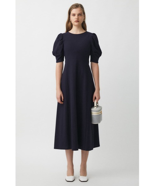 MOUSSY（マウジー）の「BACK OPEN PUFF SHOULDER ドレス（ワンピース・レディース・ブラウン/ライトカーキ/ダークネイビー・1/2）」の3枚目の写真