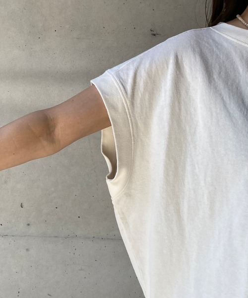 CAPRICIEUX LE'MAGE(カプリシューレマージュ)の「USコットンMORROBAY Tシャツ(Tシャツ/カットソー・レディース・オフホワイト/ブラック/カーキ・FREE)」の13枚目の写真