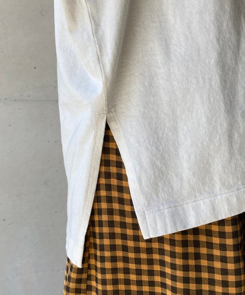 CAPRICIEUX LE'MAGE(カプリシューレマージュ)の「USコットンMORROBAY Tシャツ(Tシャツ/カットソー・レディース・オフホワイト/ブラック/カーキ・FREE)」の14枚目の写真