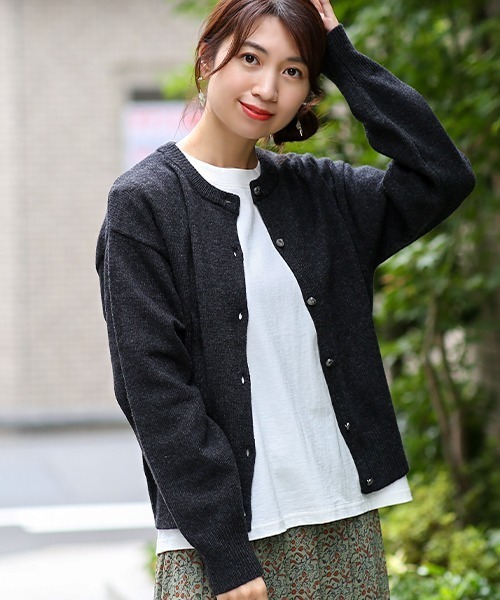 チチカカ（チチカカ）の「ベーシックコンチョニットカーディガン（カーディガン/ボレロ・レディース・ブラック/パープル/ピンク/グリーン・FREE）」の8枚目の写真