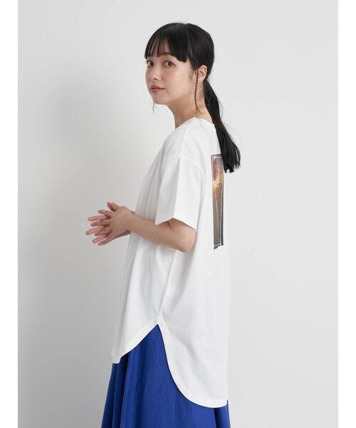 earth music&ecology（アースミュージックアンドエコロジー）の「Let's have a break ビッグチュニック ＊（Tシャツ/カットソー・レディース・オフホワイト・FREE）」の2枚目の写真