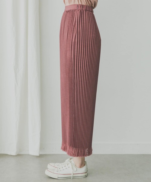 KBF+(ケービーエフプラス)の「KBF+ リネンライクフリンジプリーツスカート(スカート・レディース・パープル系その他/ベージュ系その他・ONE)」の8枚目の写真