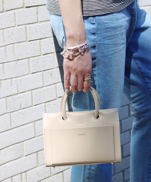 YAHKI(ヤーキ)の「【YAHKI /ヤーキ】W FACE SHOULDER BAG:ショルダーバッグ◆(ショルダーバッグ・レディース・ホワイト系その他/ブラック・FREE)」の5枚目の写真