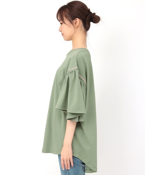 チチカカ（チチカカ）の「袖ライン刺繍トップス（Tシャツ/カットソー・レディース・ブラック/オフホワイト/カーキ・FREE）」の9枚目の写真