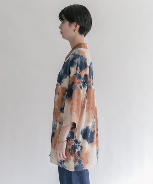 KBF（ケイビーエフ）の「ペイントプリントシャツ（シャツ/ブラウス・レディース・ベージュ/ブラウン/ピンク・ONE）」の14枚目の写真