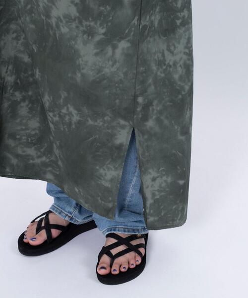 coen(コーエン)の「タイダイ染めロングワンピース(ワンピース・レディース・ダークグレー/ベージュ・FREE)」の17枚目の写真