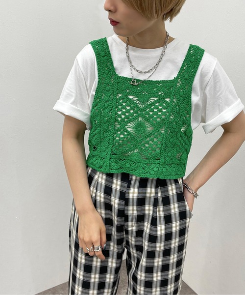 apres jour mignon(アプレジュールミニョン)の「かぎ針ライクビスチェ【ZOZOTOWN限定アイテム】(ベスト・レディース・ナチュラル/ブラック/オレンジ/グリーン・フリー)」の3枚目の写真