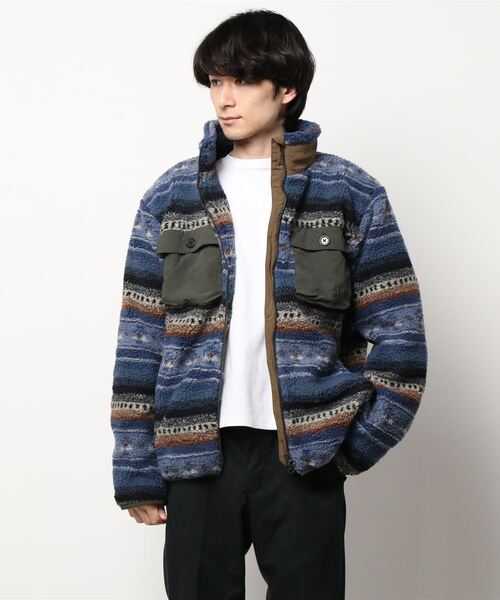 KRIFF MAYER(クリフメイヤー)の「柄ボアスタンドJK(ブルゾン・メンズ・グレー/カーキ/ブルー・SMALL/MEDIUM/LARGE/X-LARGE)」の3枚目の写真