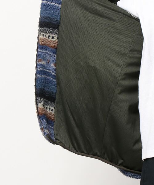 KRIFF MAYER(クリフメイヤー)の「柄ボアスタンドJK(ブルゾン・メンズ・グレー/カーキ/ブルー・SMALL/MEDIUM/LARGE/X-LARGE)」の6枚目の写真