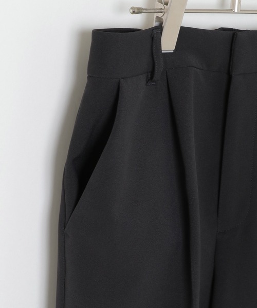 IKKA LOUNGE(イッカラウンジ)の「テーパードパンツ2(セットアップ)(スラックス・レディース・ブラック/ベージュ・M/L)」の9枚目の写真