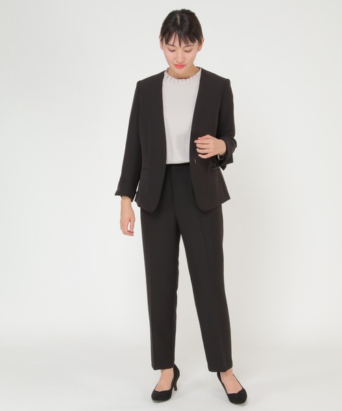 IKKA LOUNGE(イッカラウンジ)の「テーパードパンツ2(セットアップ)(スラックス・レディース・ブラック/ベージュ・M/L)」の19枚目の写真