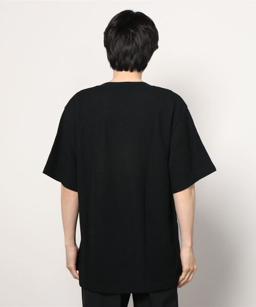 KAZUYUKI KUMAGAI ATTACHMENT（カズユキクマガイアタッチメント）の「【 KAZUYUKI KUMAGAI / カズユキクマガイ 】 LINEN LIKE PE/RY DOUBLE FACE S/S KNIT（Tシャツ/カットソー・メンズ・ブラック・2/3）」の2枚目の写真