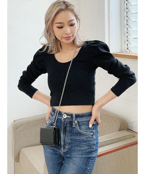 GYDA(ジェイダ)の「パフスリーブ TOPS(Tシャツ/カットソー・レディース・オフホワイト/ブラック・FREE)」の2枚目の写真