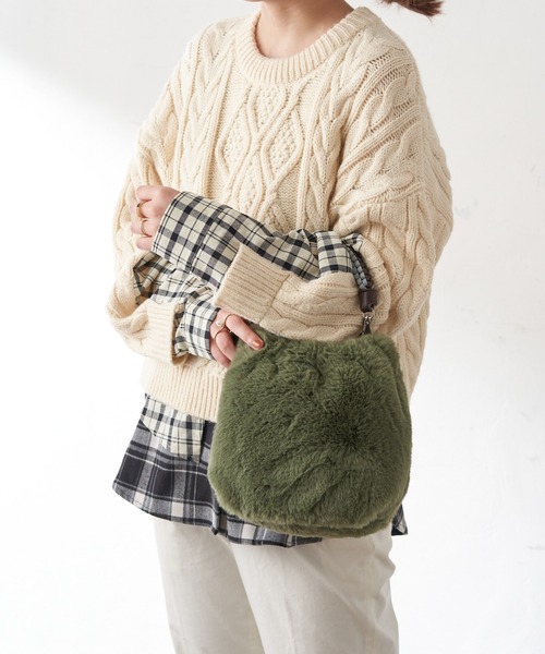ear PAPILLONNER（イアパピヨネ）の「モコモコあみあみバッグ（ショルダーバッグ・レディース・グリーン/アイボリー/レオパード・FREE）」の11枚目の写真