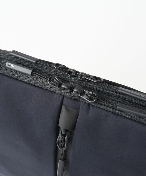 Aer(エアー)の「【別注】 <WWS(ダブリューダブリューエス)×Aer(エアー)×BEAUTY&YOUTH> TECHFOLIO 13inch/PCケース(PC・タブレットケース・メンズ・ネイビー・FREE)」の13枚目の写真