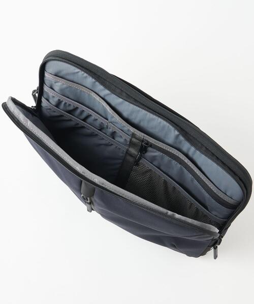 Aer(エアー)の「【別注】 <WWS(ダブリューダブリューエス)×Aer(エアー)×BEAUTY&YOUTH> TECHFOLIO 13inch/PCケース(PC・タブレットケース・メンズ・ネイビー・FREE)」の9枚目の写真