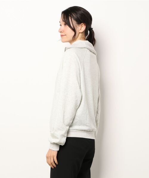 aimoha（アイモハ）の「ハーフジップスウェット（スウェット・レディース・ネイビー/ライトグレー・FREE）」の4枚目の写真