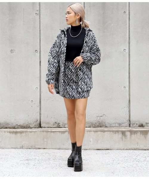 ANAP(アナップ)の「ゼブラオーバーシャツジャケット(カバーオール・レディース・ブラック/ブラウン・FREE)」の8枚目の写真