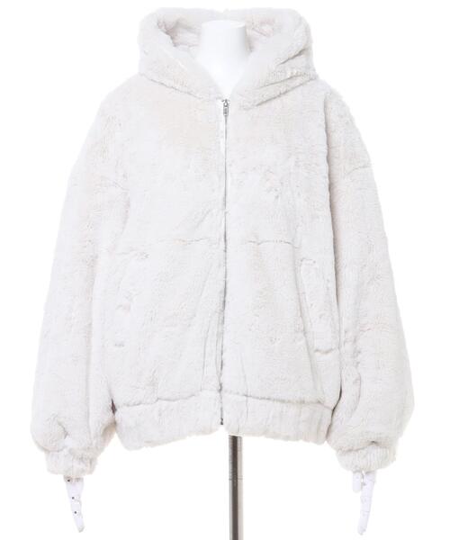 INGNI(イング)の「エコファーパーカー(ブルゾン・レディース・ブラック/ベージュ/アイボリー・M)」の4枚目の写真