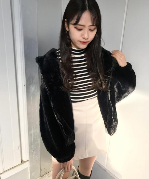 INGNI(イング)の「エコファーパーカー(ブルゾン・レディース・ブラック/ベージュ/アイボリー・M)」の9枚目の写真