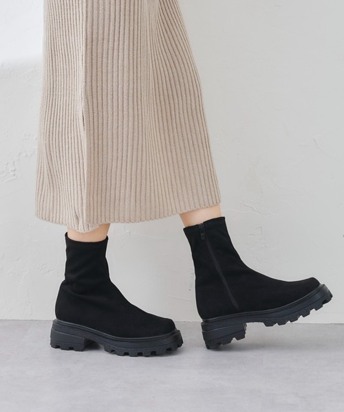 prose verse(プロズヴェール)の「《ZOZO・店舗限定》トラックソールストレッチショートブーツ(ブーツ・レディース・ブラック/ブラック系その他・SMALL/MEDIUM/LARGE/LL)」の19枚目の写真