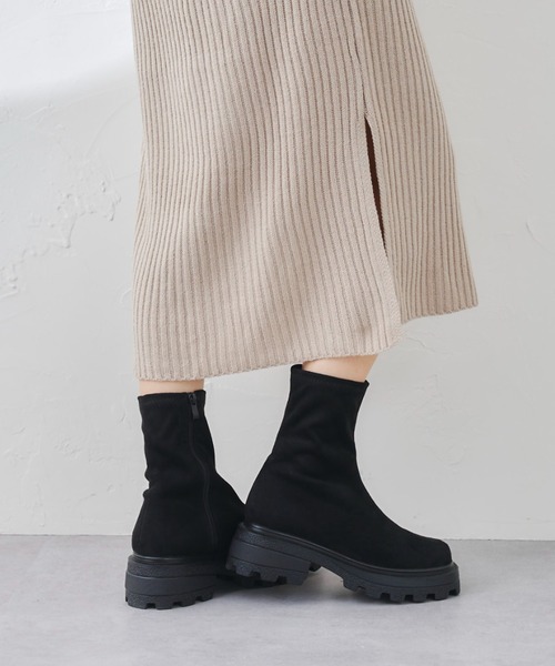 prose verse(プロズヴェール)の「《ZOZO・店舗限定》トラックソールストレッチショートブーツ(ブーツ・レディース・ブラック/ブラック系その他・SMALL/MEDIUM/LARGE/LL)」の18枚目の写真