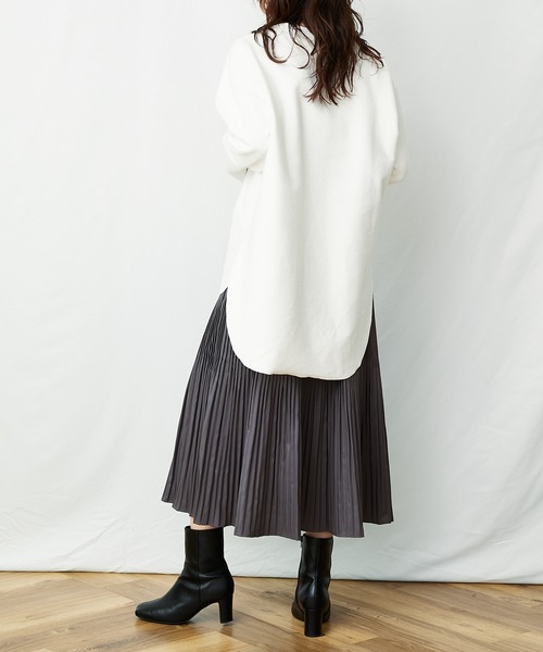 AZUL ENCANTO(アズールエンカント)の「起毛カットトップス(Tシャツ/カットソー・レディース・ホワイト/キャメル・FREE)」の4枚目の写真