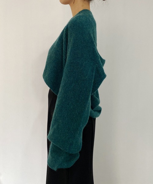 CAPRICIEUX LE'MAGE（カプリシューレマージュ）の「アルパカ2WAYクロップニット（ニット/セーター・レディース・オフホワイト/チャコールグレー/グリーン・FREE）」の6枚目の写真