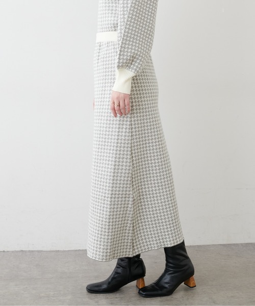 natural couture（ナチュラルクチュール）の「千鳥格子ダブルジャガードニットスカート（スカート・レディース・ネイビー/ブラウン/グレー・FREE）」の12枚目の写真