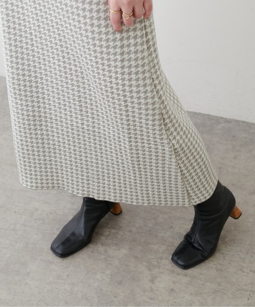 natural couture（ナチュラルクチュール）の「千鳥格子ダブルジャガードニットスカート（スカート・レディース・ネイビー/ブラウン/グレー・FREE）」の15枚目の写真