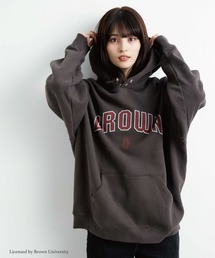 JUNRED | BROWN UNIVERSITY×JUNRed カレッジロゴプルパーカー(パーカー)