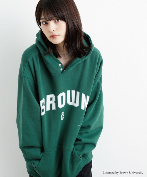 JUNRED（ジュンレッド）の「BROWN UNIVERSITY×JUNRed カレッジロゴプルパーカー（パーカー・メンズ・チャコールグレー/ライトグレー/グリーン・L/M）」の8枚目の写真