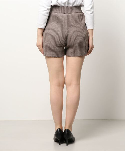 archives(アルシーヴ)の「【setupにも】ニットショートパンツ(その他パンツ・レディース・ブラック/アイボリー/モカ・MEDIUM)」の5枚目の写真