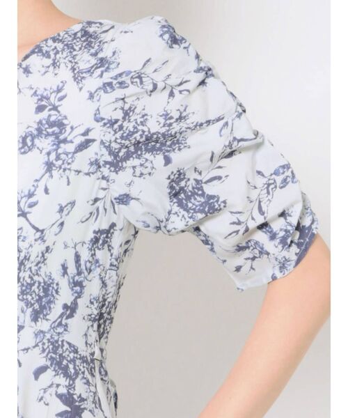 LAGUNAMOON（ラグナムーン）の「シャーリングフラワーイレヘムワンピース（ワンピース・レディース・チャコールグレー/パープル/グリーン・SMALL/MEDIUM）」の17枚目の写真