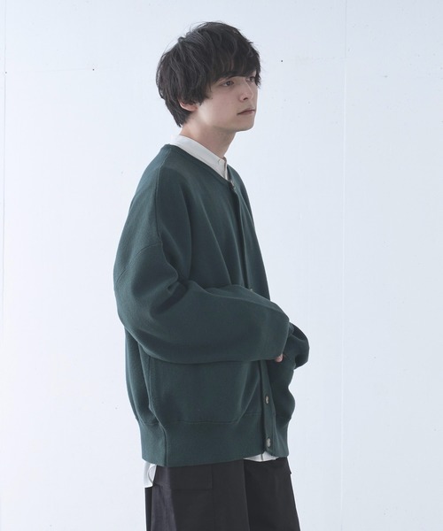 Alpinus(アルピナス)の「Alpinus - fluffy loose knit cardigan / フラフィー ルーズニットカーディガン(カーディガン/ボレロ・メンズ・チャコールグレー/グリーン・SMALL/MEDIUM)」の21枚目の写真