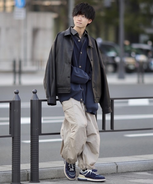 Alpinus(アルピナス)の「Alpinus - fluffy loose knit cardigan / フラフィー ルーズニットカーディガン(カーディガン/ボレロ・メンズ・チャコールグレー/グリーン・SMALL/MEDIUM)」の3枚目の写真