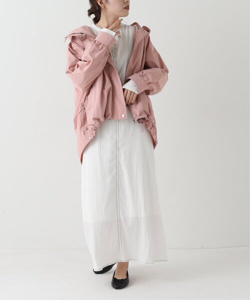 RAY CASSIN（レイカズン）の「カラーナイロンBIGパーカー（マウンテンパーカー・レディース・カーキ/ピンク/キナリ・FREE）」の11枚目の写真