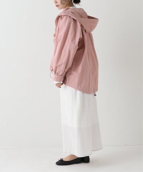 RAY CASSIN（レイカズン）の「カラーナイロンBIGパーカー（マウンテンパーカー・レディース・カーキ/ピンク/キナリ・FREE）」の12枚目の写真