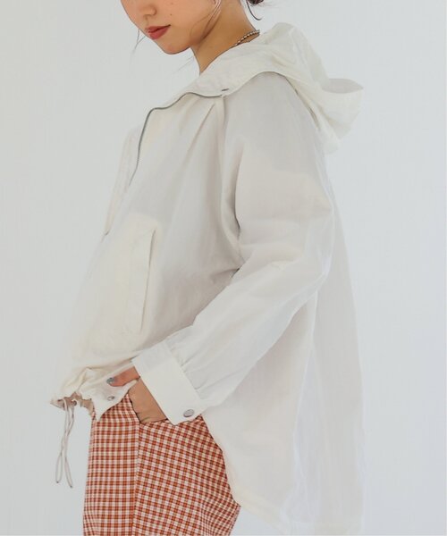 RAY CASSIN（レイカズン）の「カラーナイロンBIGパーカー（マウンテンパーカー・レディース・カーキ/ピンク/キナリ・FREE）」の14枚目の写真