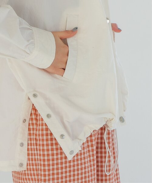 RAY CASSIN（レイカズン）の「カラーナイロンBIGパーカー（マウンテンパーカー・レディース・カーキ/ピンク/キナリ・FREE）」の21枚目の写真