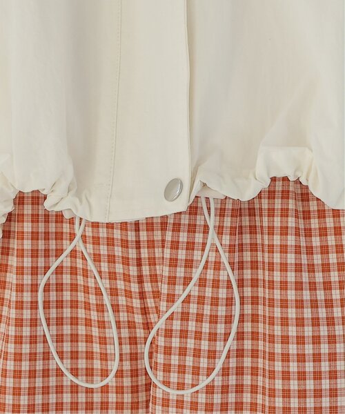 RAY CASSIN（レイカズン）の「カラーナイロンBIGパーカー（マウンテンパーカー・レディース・カーキ/ピンク/キナリ・FREE）」の22枚目の写真