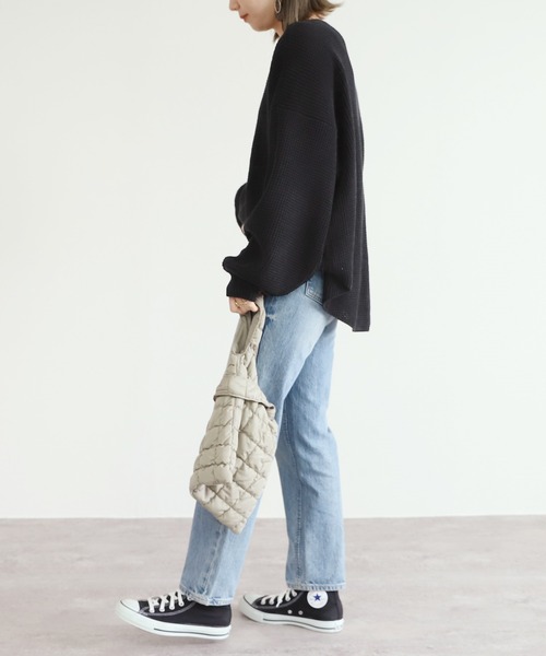 reca（レカ）の「ワッフル編みドルマンスリーブニット（ニット/セーター・レディース・ブラック/グレー/グレイッシュベージュ・FREE）」の6枚目の写真