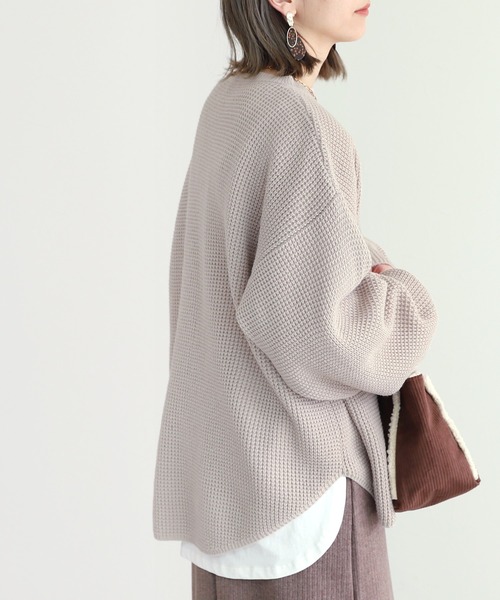 reca（レカ）の「ワッフル編みドルマンスリーブニット（ニット/セーター・レディース・ブラック/グレー/グレイッシュベージュ・FREE）」の10枚目の写真