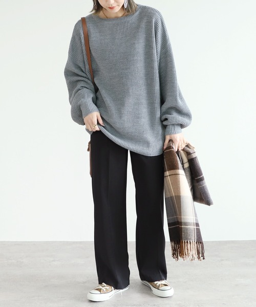 reca（レカ）の「ワッフル編みドルマンスリーブニット（ニット/セーター・レディース・ブラック/グレー/グレイッシュベージュ・FREE）」の19枚目の写真