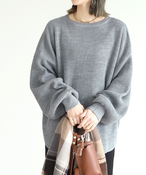 reca（レカ）の「ワッフル編みドルマンスリーブニット（ニット/セーター・レディース・ブラック/グレー/グレイッシュベージュ・FREE）」の18枚目の写真