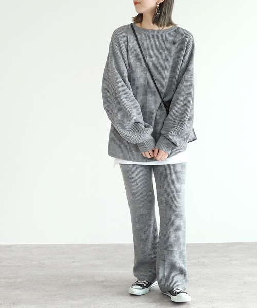 reca（レカ）の「ワッフル編みドルマンスリーブニット（ニット/セーター・レディース・ブラック/グレー/グレイッシュベージュ・FREE）」の21枚目の写真